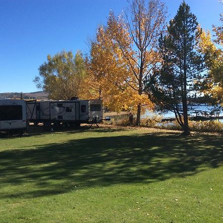 Robert'S Roost Rv Park Resort Quesnel Zewnętrze zdjęcie