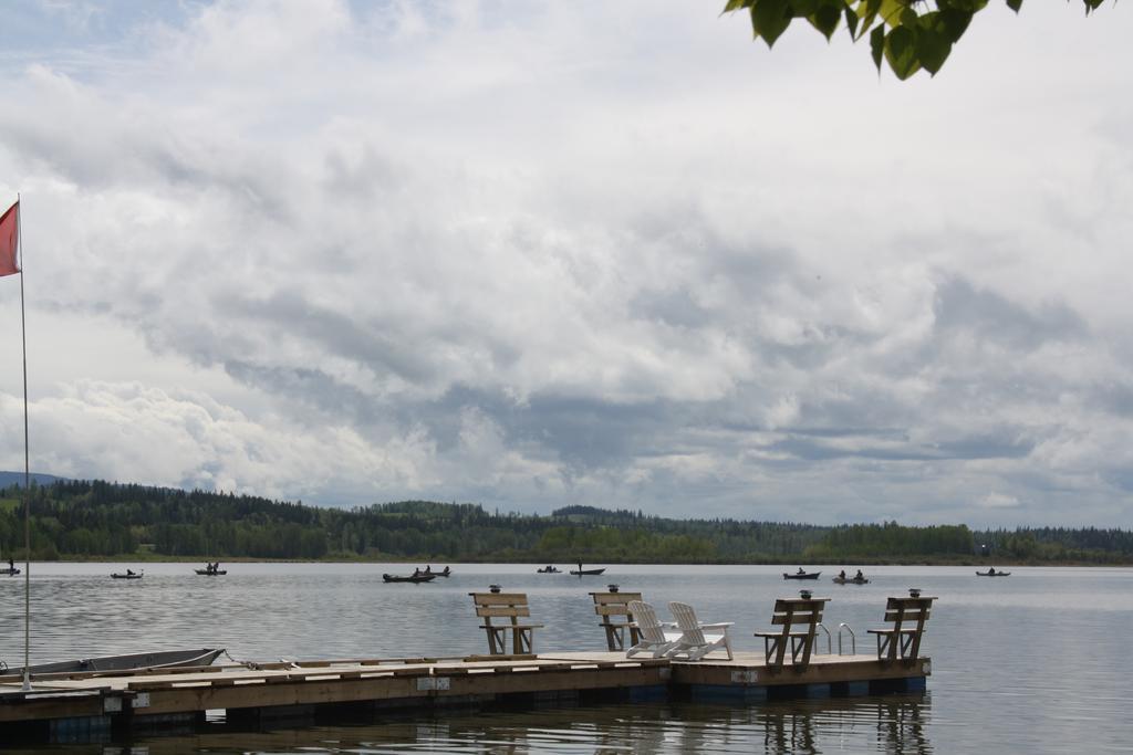 Robert'S Roost Rv Park Resort Quesnel Zewnętrze zdjęcie