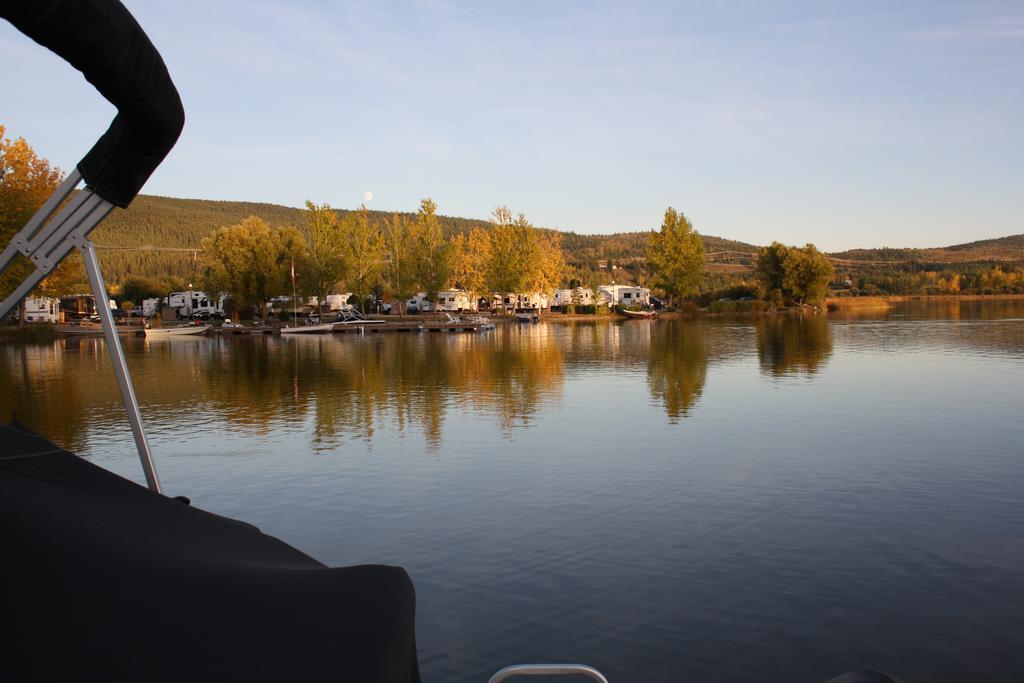 Robert'S Roost Rv Park Resort Quesnel Zewnętrze zdjęcie