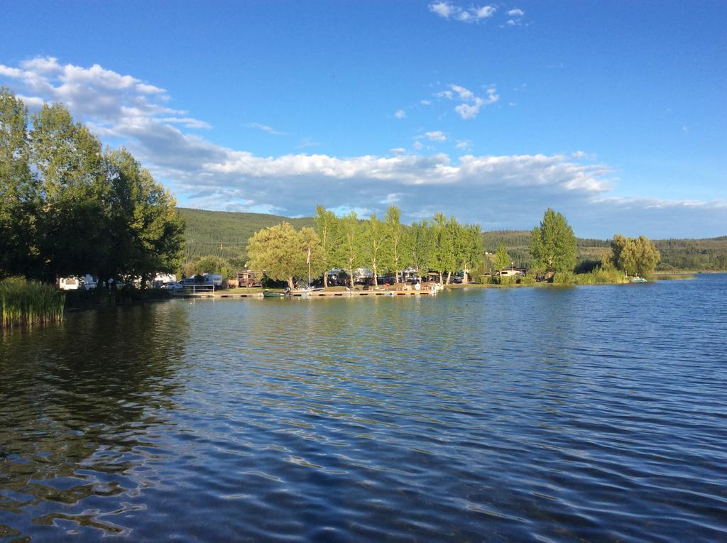Robert'S Roost Rv Park Resort Quesnel Zewnętrze zdjęcie