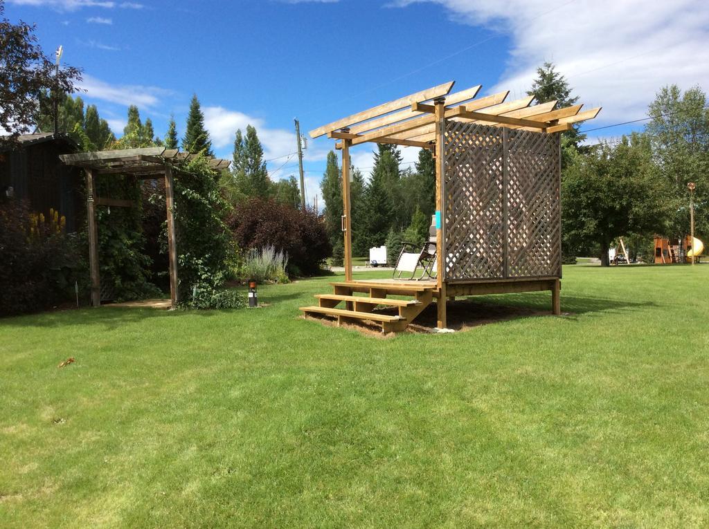 Robert'S Roost Rv Park Resort Quesnel Zewnętrze zdjęcie